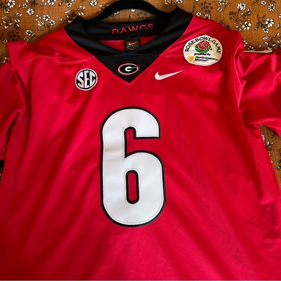 Men’s Nike rose bowl number 6 UGA jersey size small - Picture 11 of 12